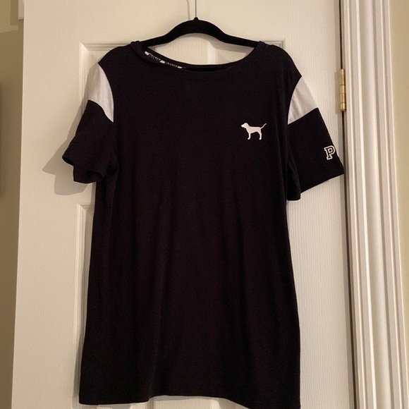 2 PINK Shirts - Picture 1 of 7